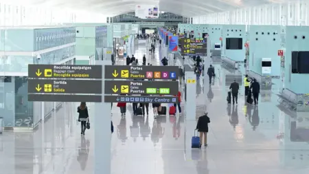T1 del Aeropuerto de Barcelona - Pop9000
